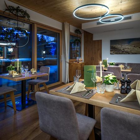 Hotel Haeuserl Im Wald マリアプファル エクステリア 写真