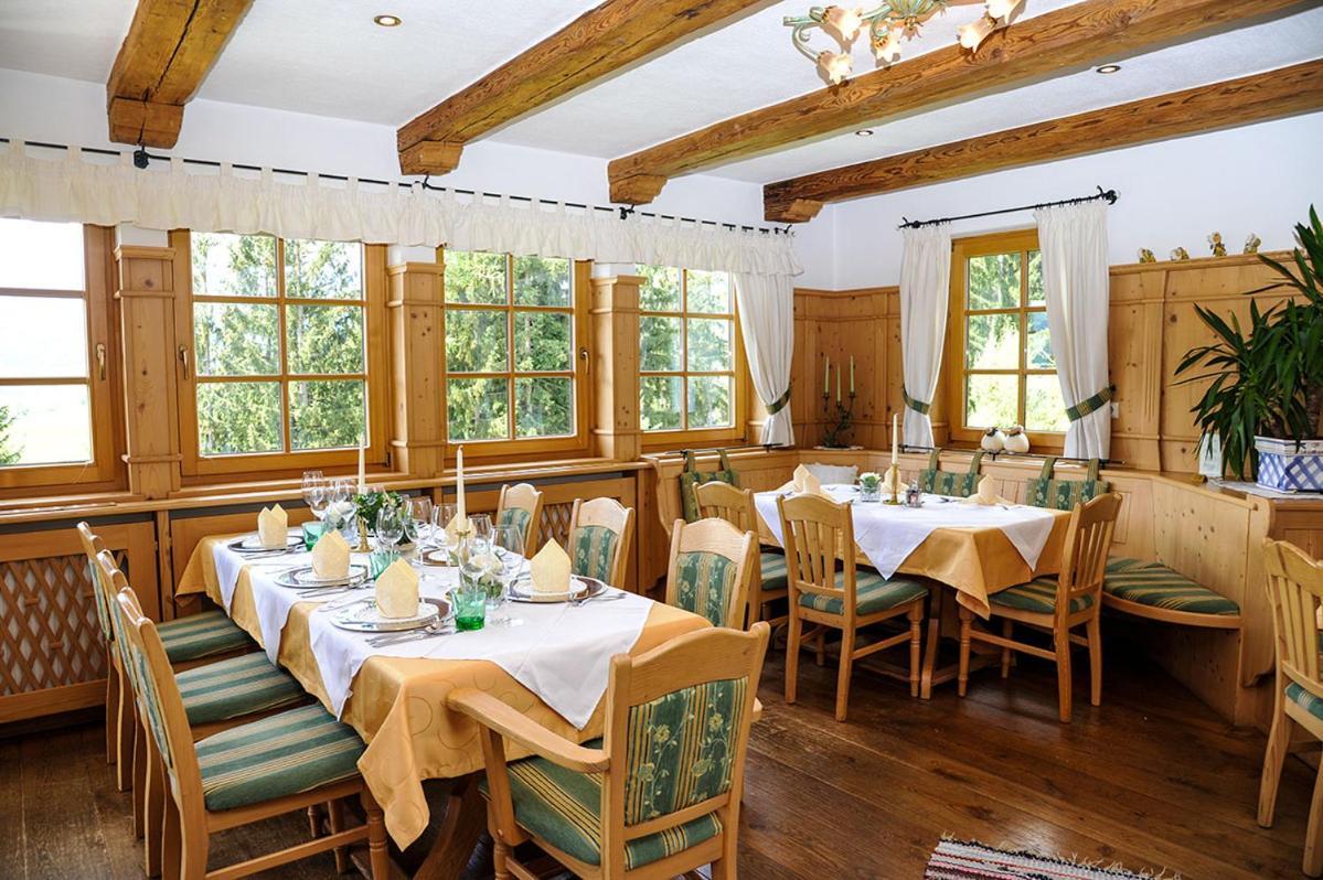 Hotel Haeuserl Im Wald マリアプファル エクステリア 写真