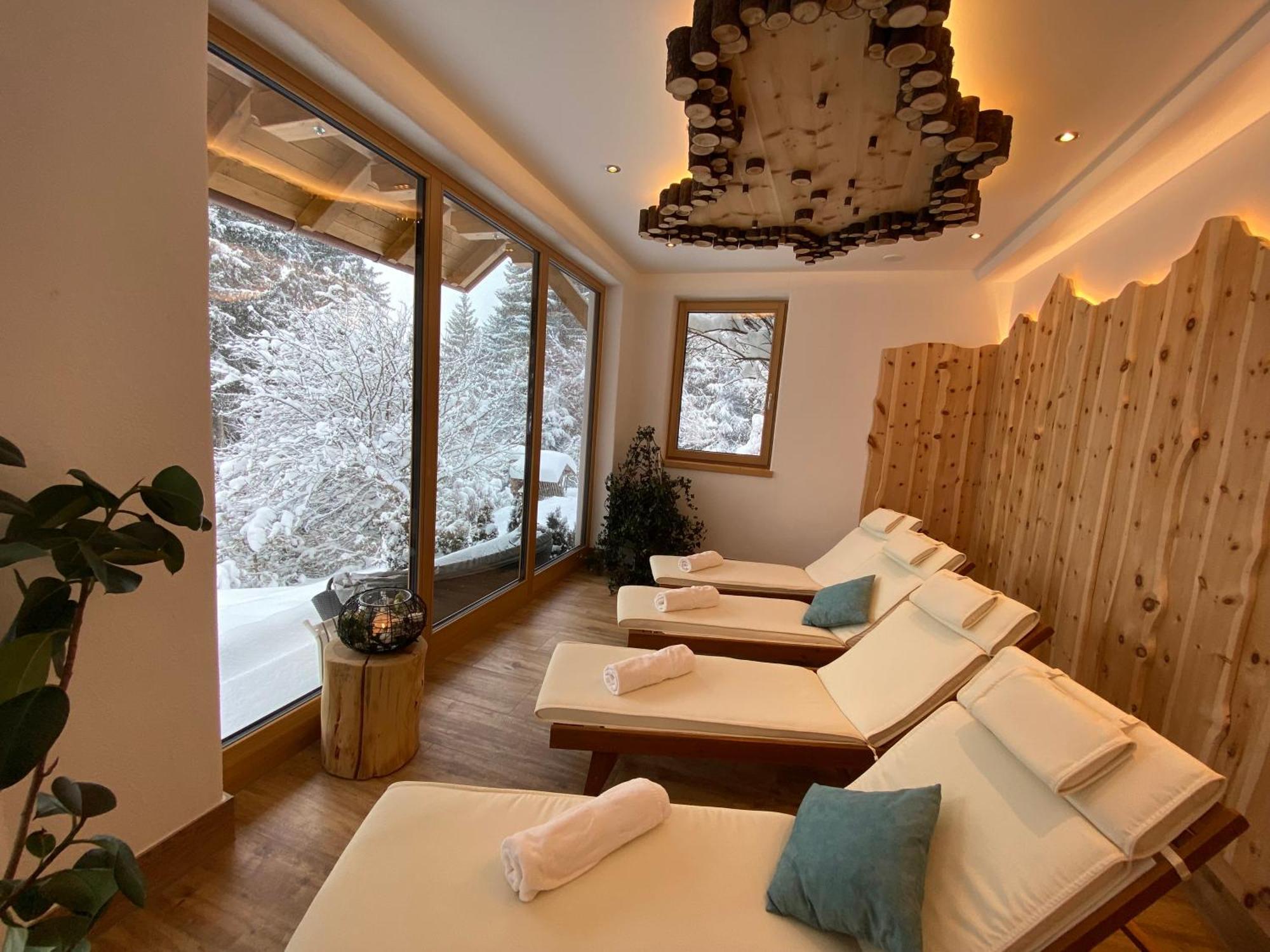 Hotel Haeuserl Im Wald マリアプファル エクステリア 写真