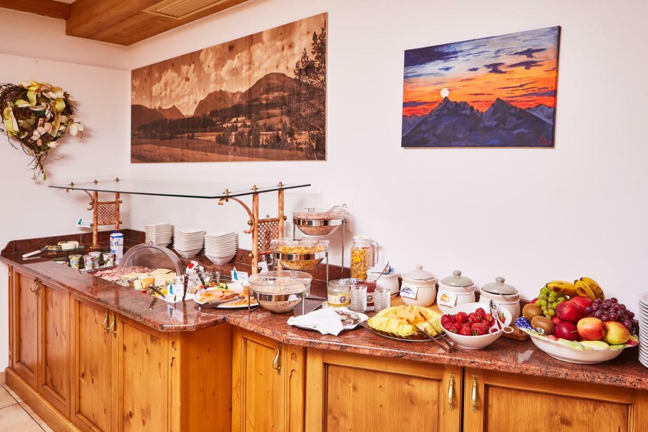Hotel Haeuserl Im Wald マリアプファル エクステリア 写真