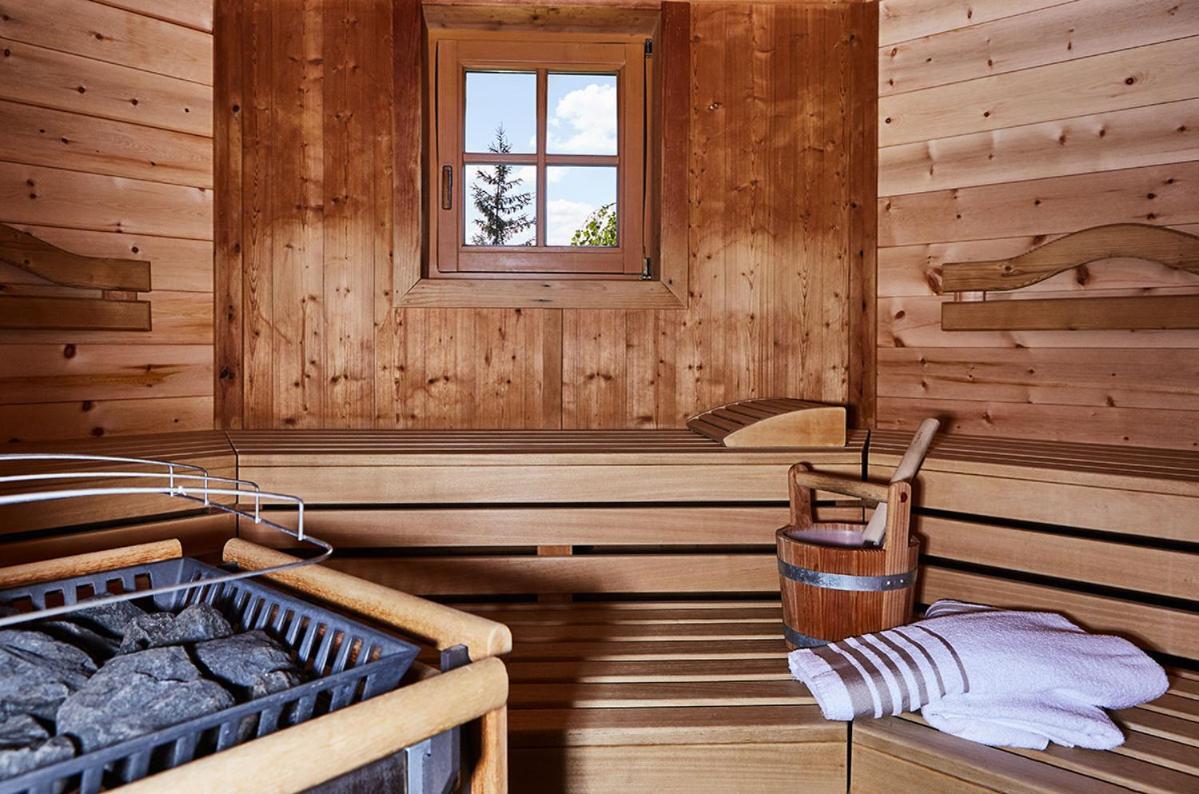 Hotel Haeuserl Im Wald マリアプファル エクステリア 写真